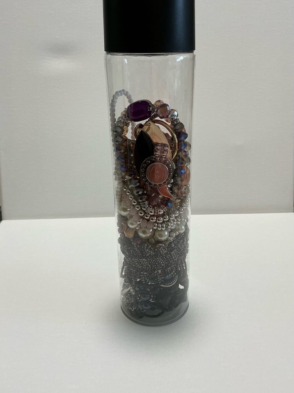 Clear Jewelry Tube Filled with 25 Mixed Costume Jewelry - Multicolor Items. - Picture 3 of 15